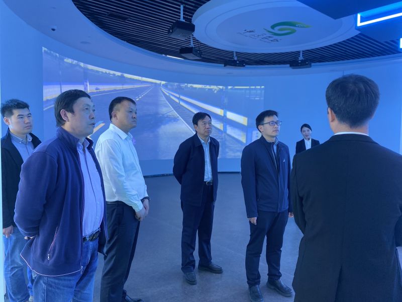 農業大學教授來場調研